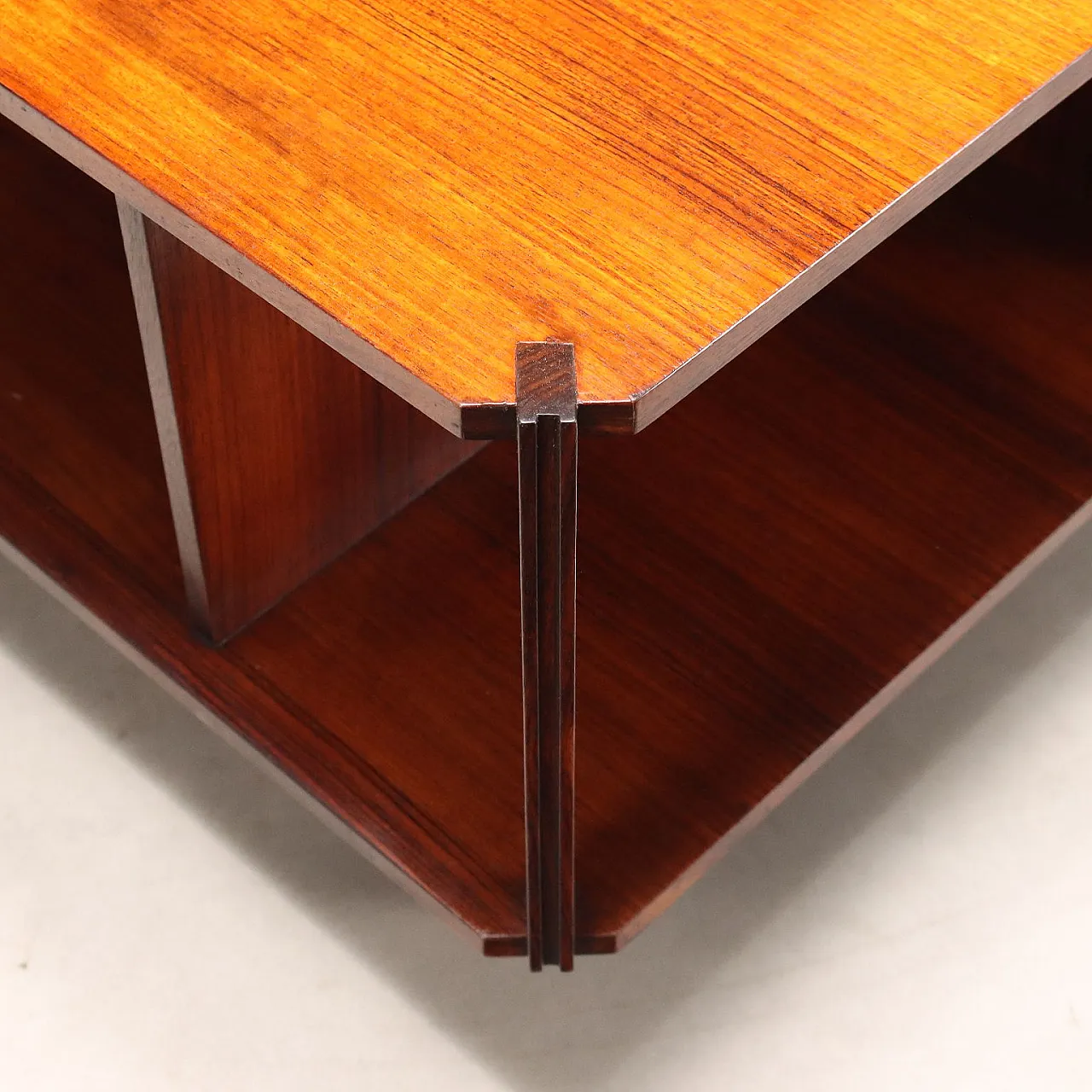Square coffee table produced by Arflex, 20th century 5