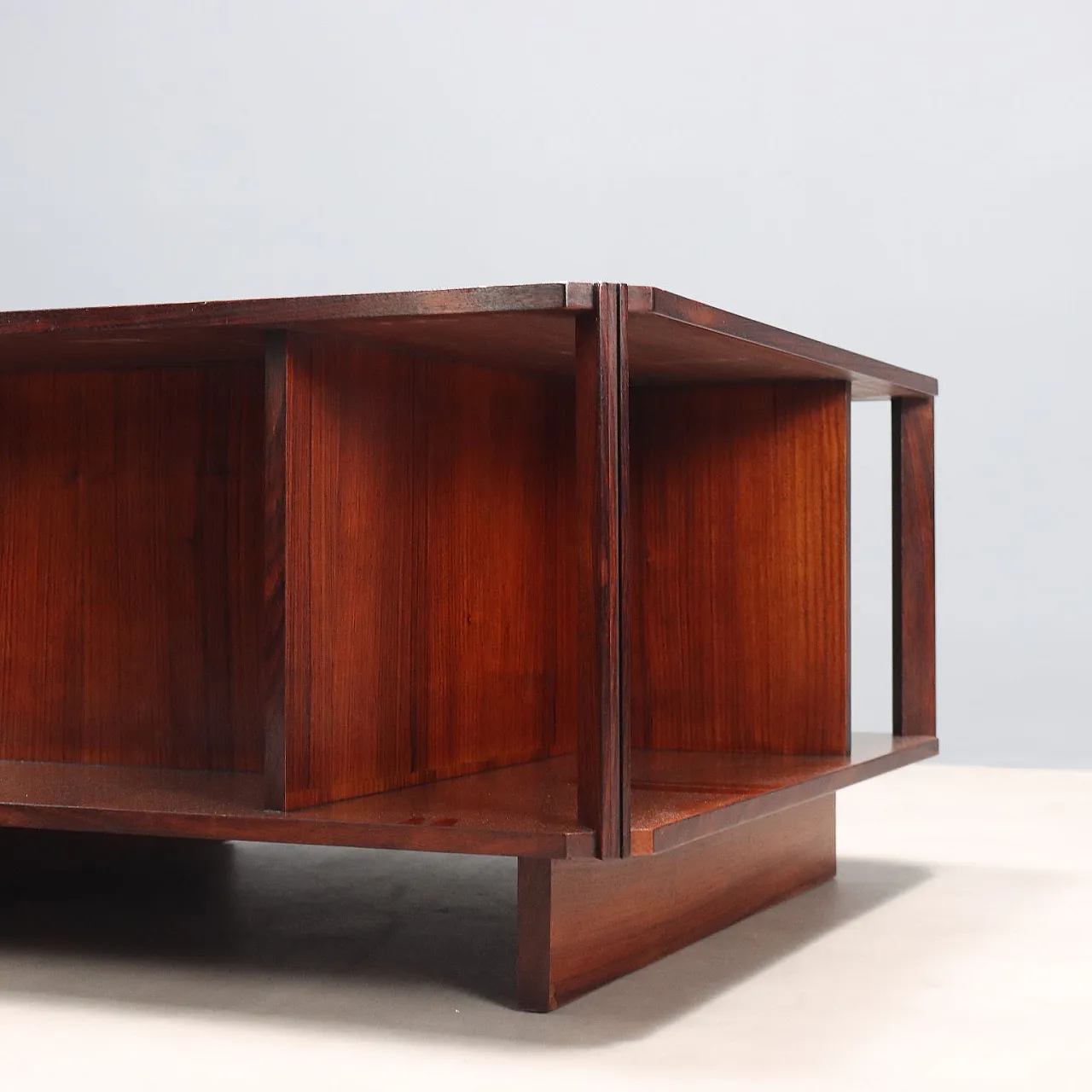 Square coffee table produced by Arflex, 20th century 7