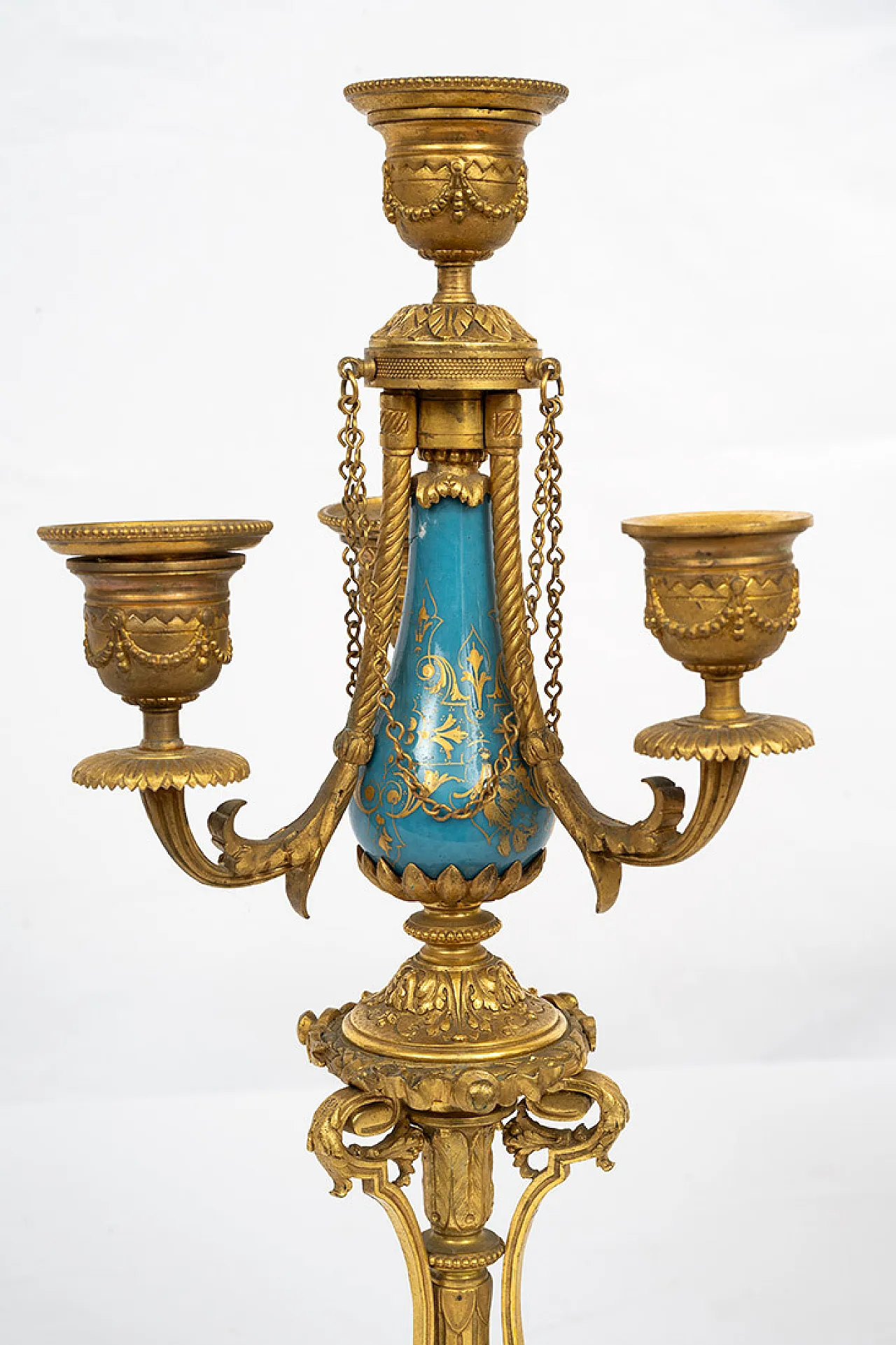 Coppia di candelieri antichi Napoleone III in bronzo dorato, '800 2