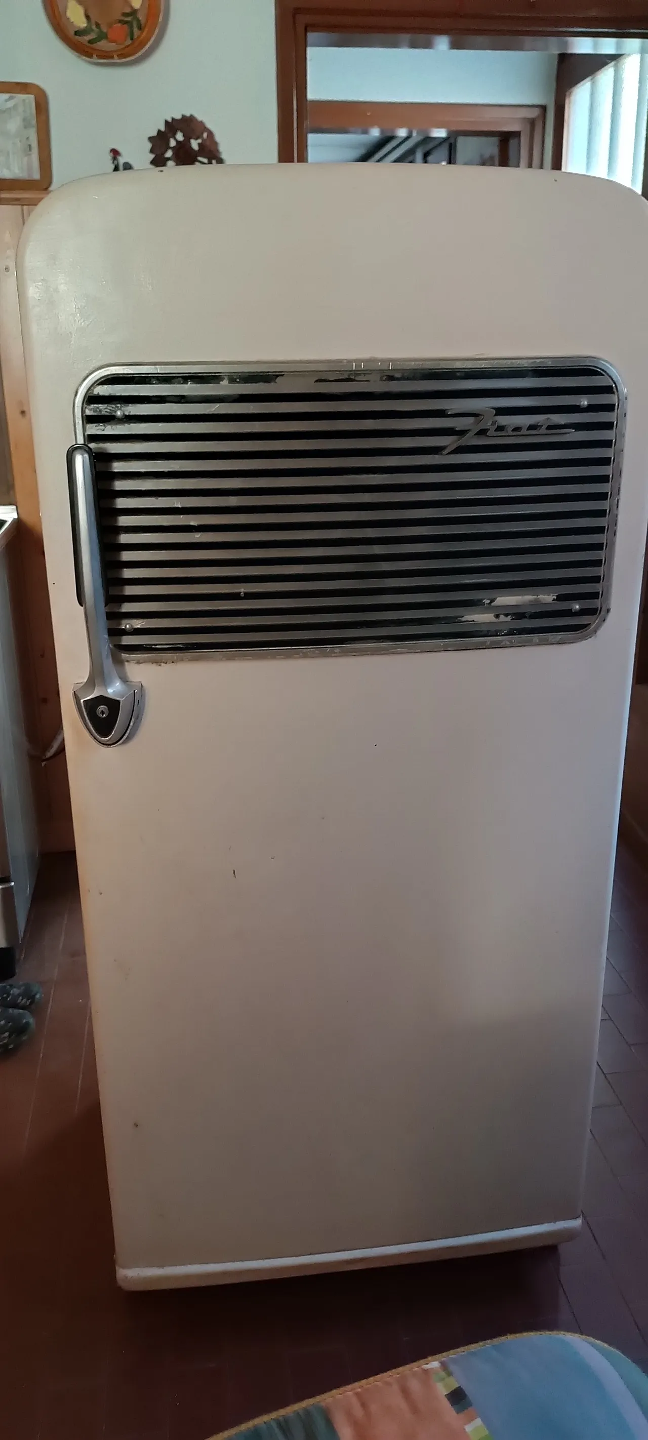 9005 FIAT refrigerator from the 1950s 1