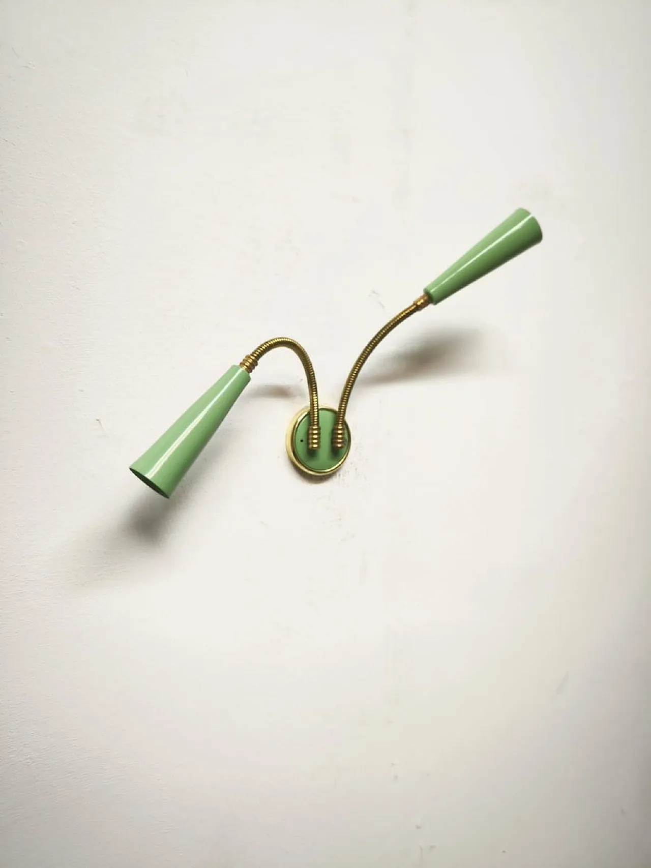 Lampada da parete a due luci Sputnik con bracci regolabili, 1960 4