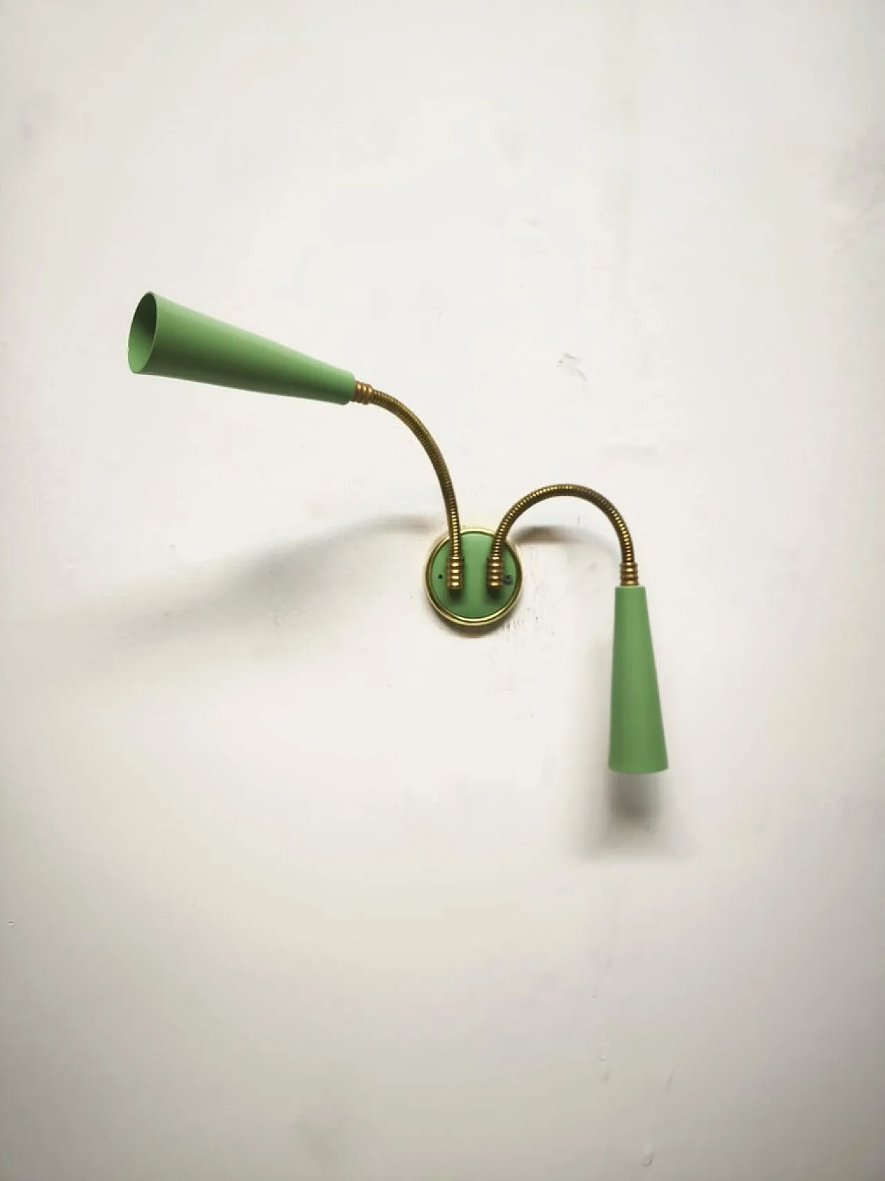 Lampada da parete a due luci Sputnik con bracci regolabili, 1960 7