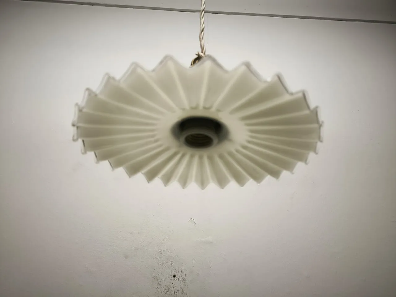Sospensione a fazzoletto in vetro, anni '70 11