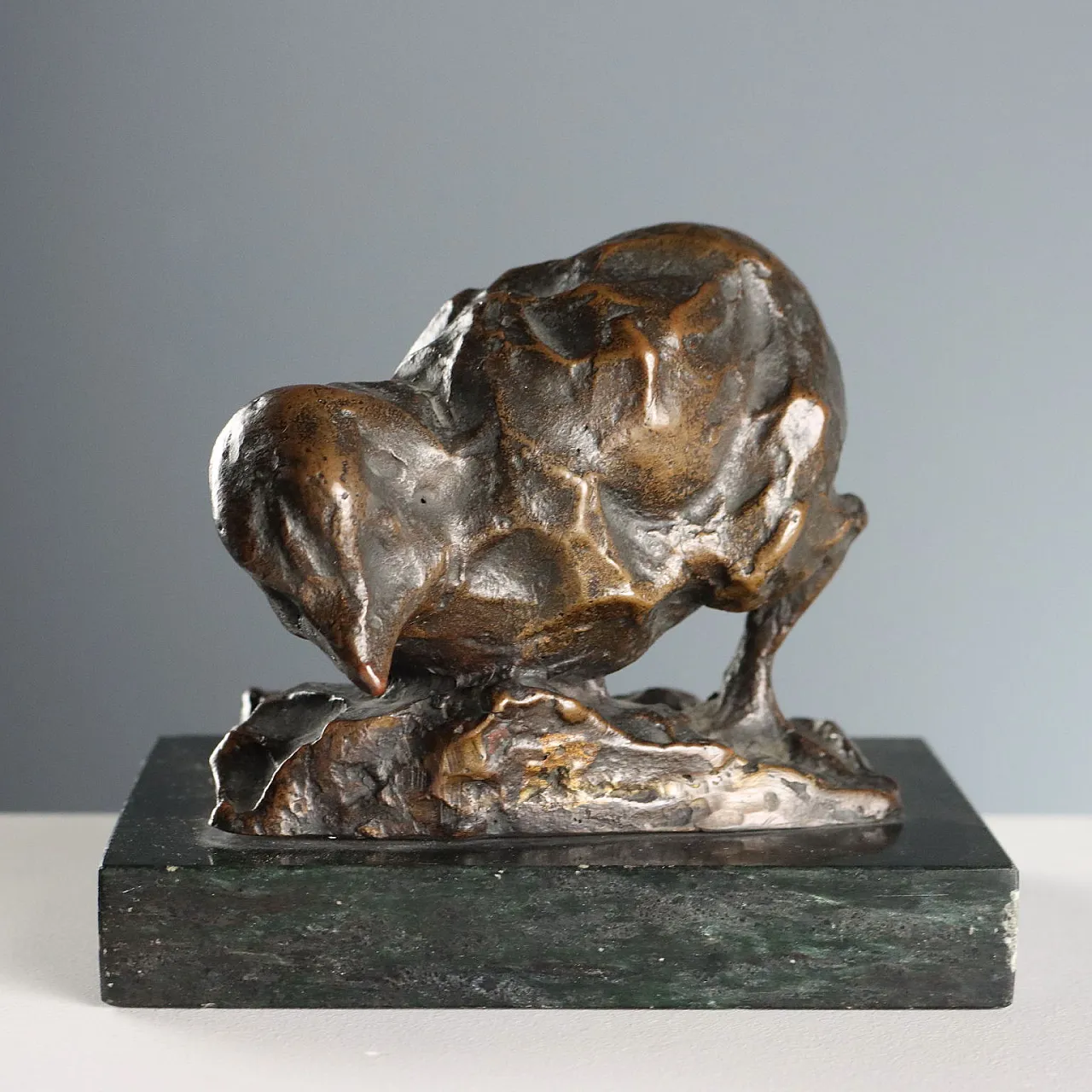 Bronze bird on black marble base, 19th century 4