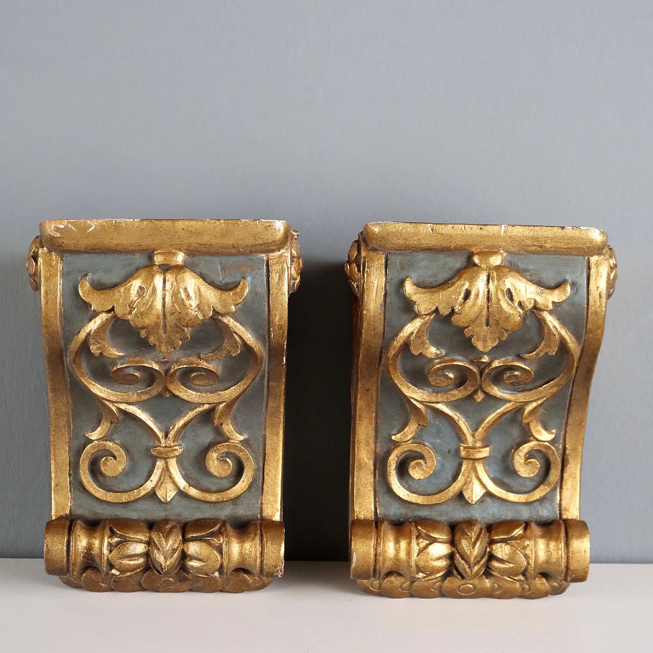 Pair of shelves in gilded wood, 19th century 3