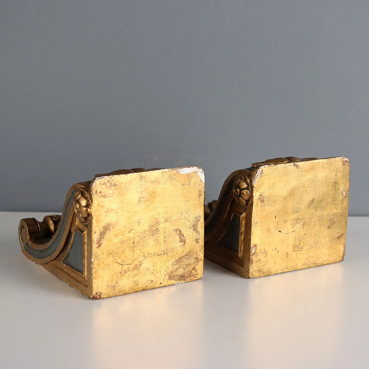 Pair of shelves in gilded wood, 19th century 6
