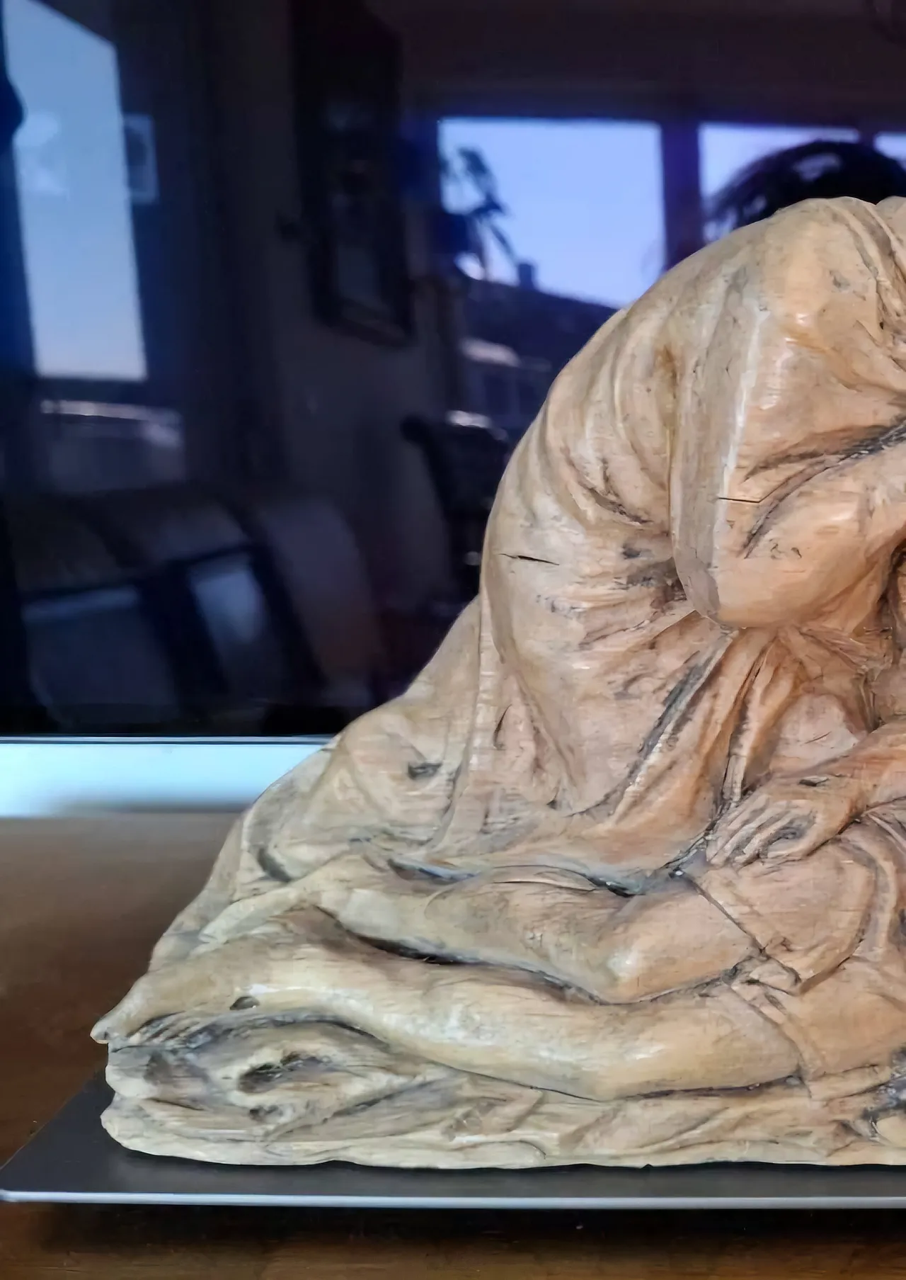 Baroque Pietà Sculpture - Venetian School, 17th Century 2