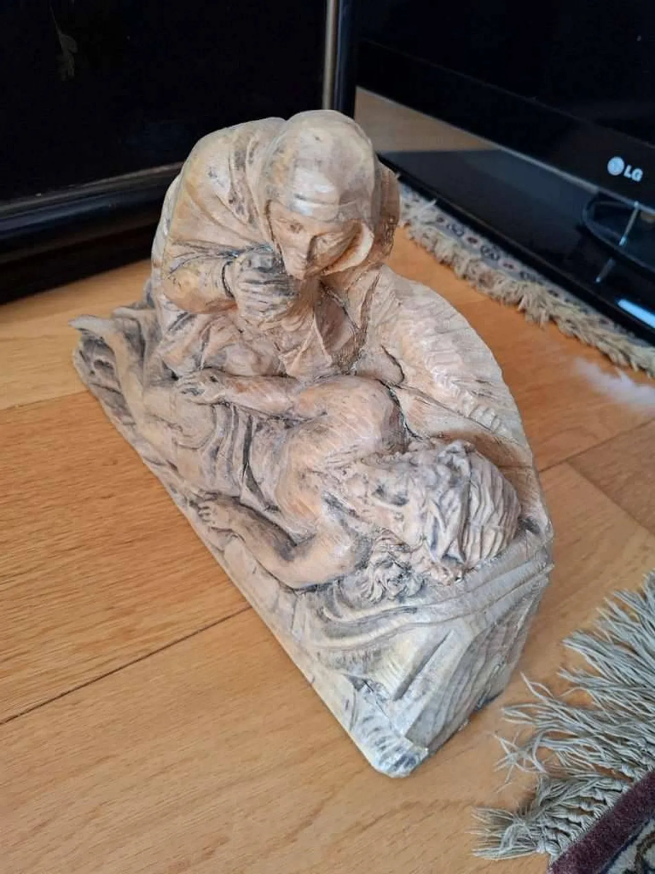 Baroque Pietà Sculpture - Venetian School, 17th Century 7