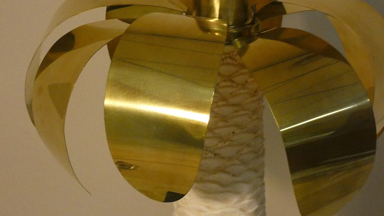 Palma table lamp in brass and resin, Italy, 1970s 10