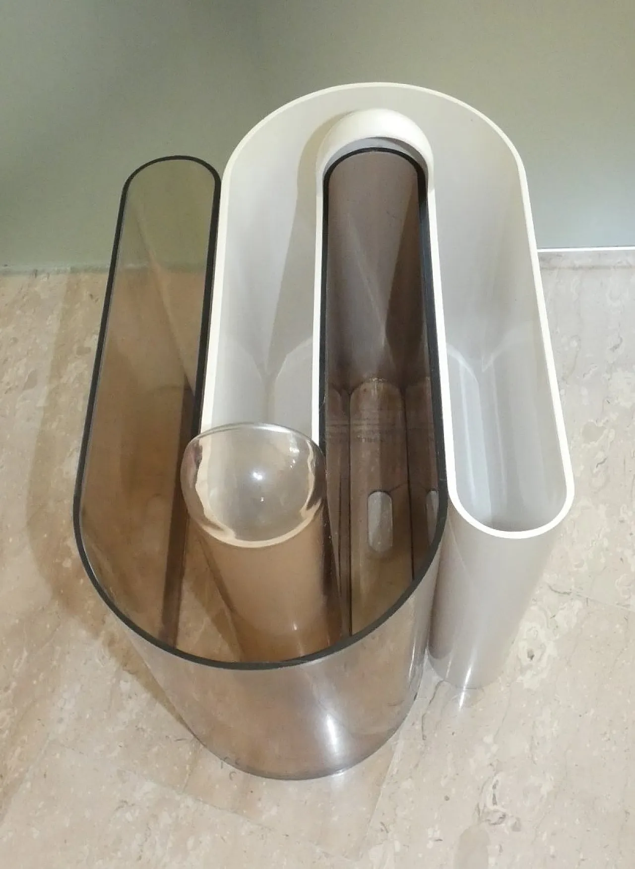 Pair of Magazine rack by Rodolfo Bonetto for Bilumen, 1968 2