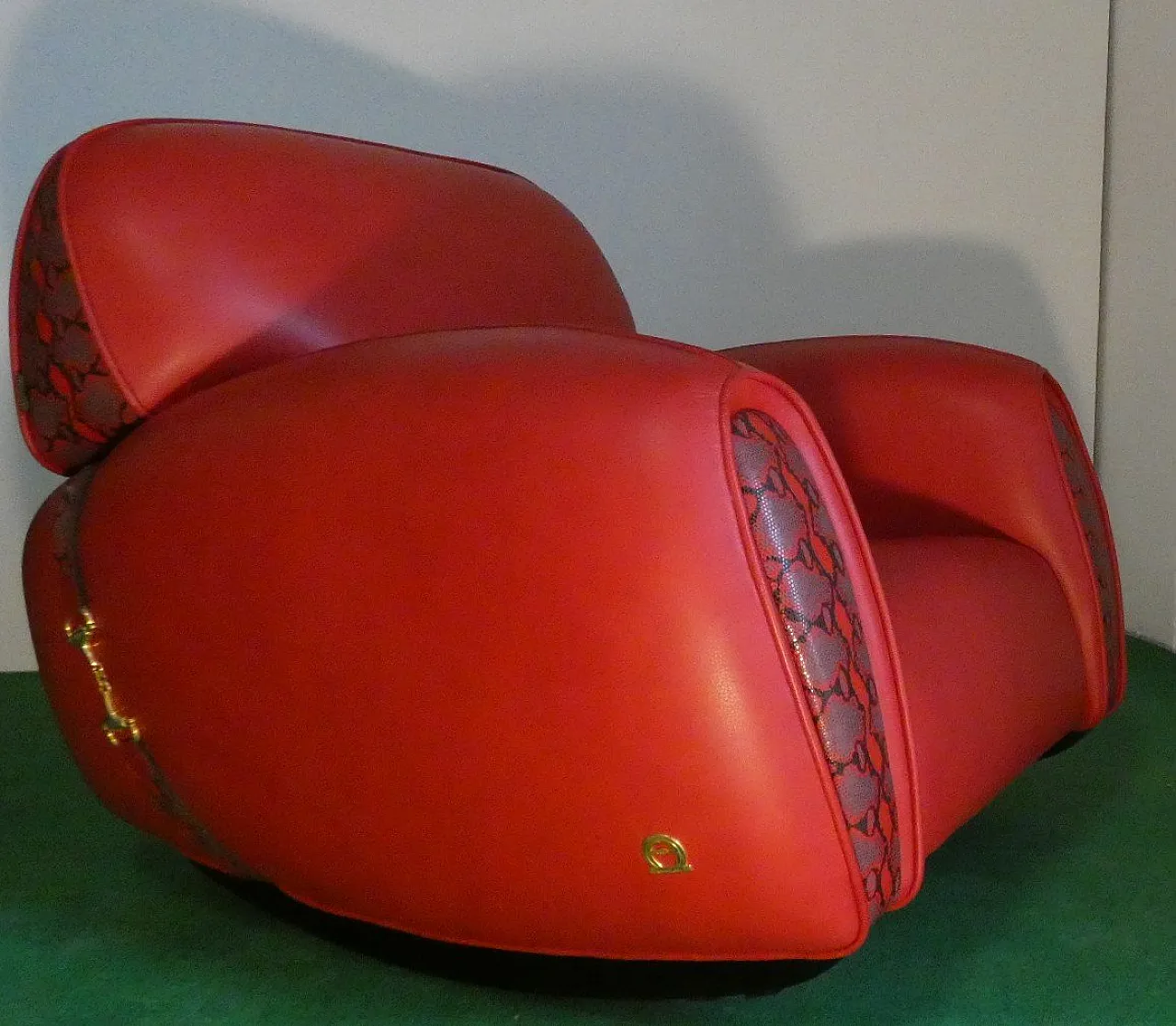 Chairs and coffee table lamp by Elisabetta Gucci for Form Italia, 80s 6