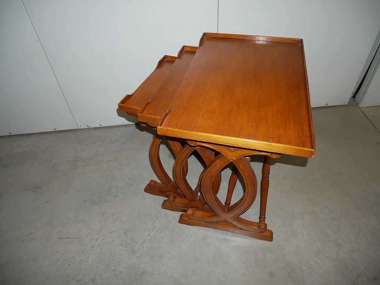 3 nest tables with moved legs and drawer, 1980s 12