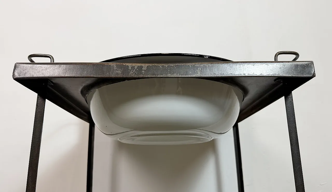 Lavabo da ospedale vintage industriale, anni '60 11