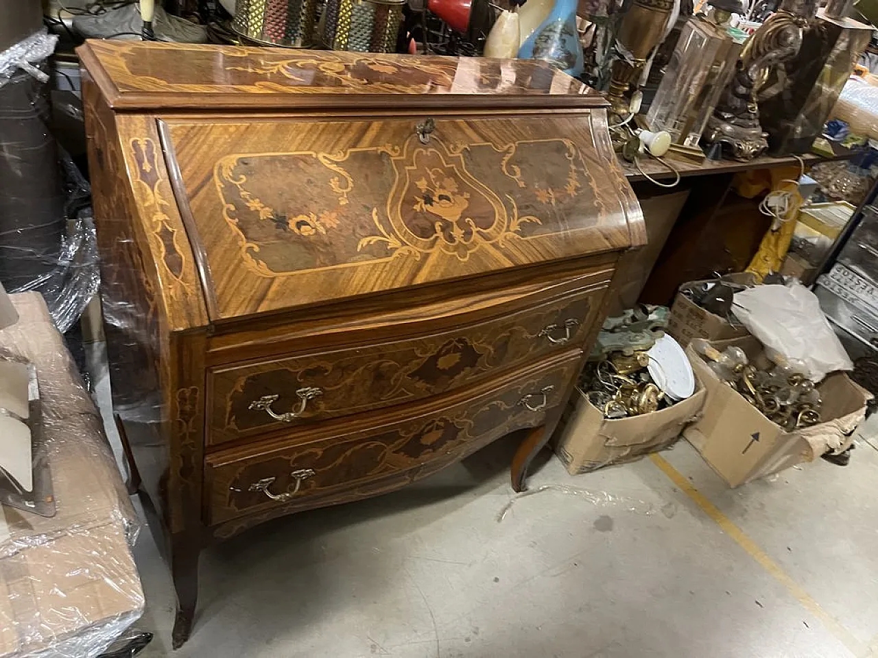 Italian inlaid bombe desk with flap front, 1950s 14