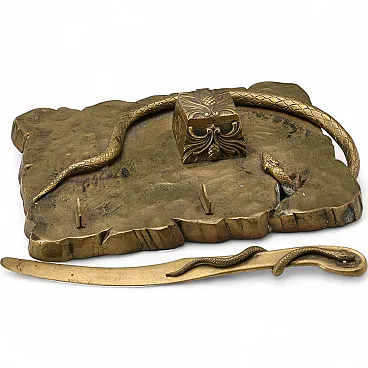Art Nouveau desk set in bronze, 20th century