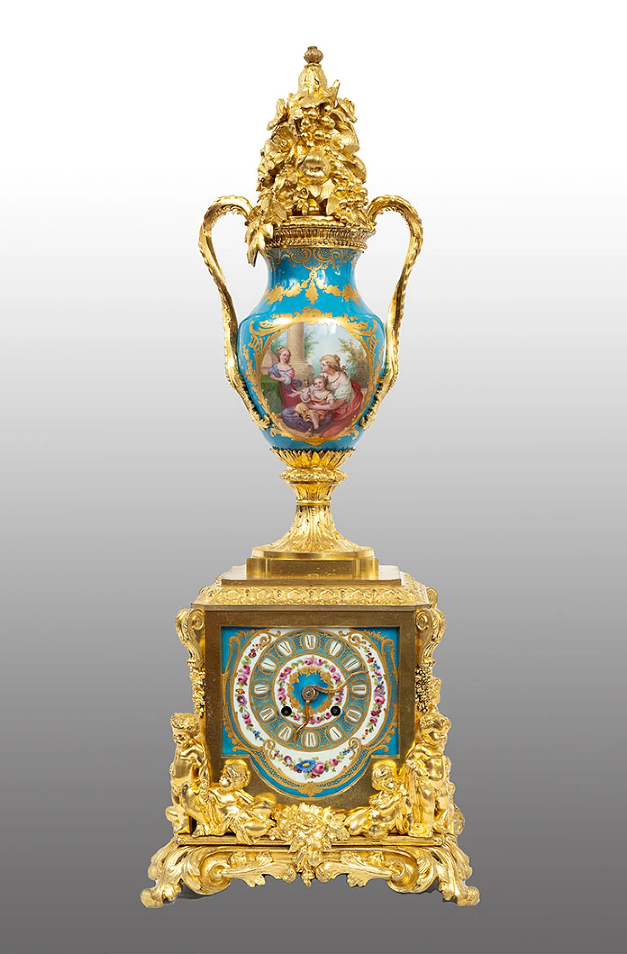Antique Napoleon III clock in gilt bronze and Sevres porcelain. 1