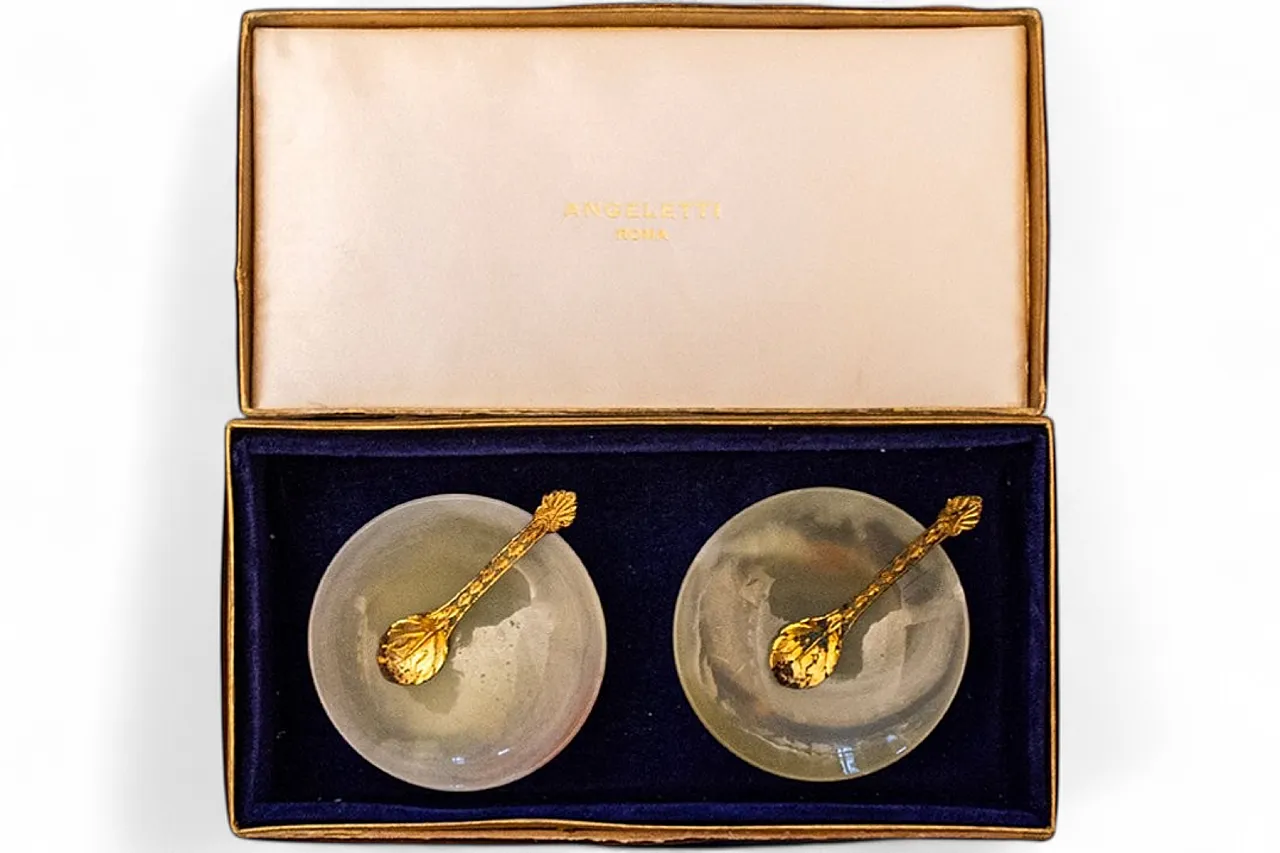 Pair of salt shakers with gold metal base by Angeletti Roma, 1950s 5