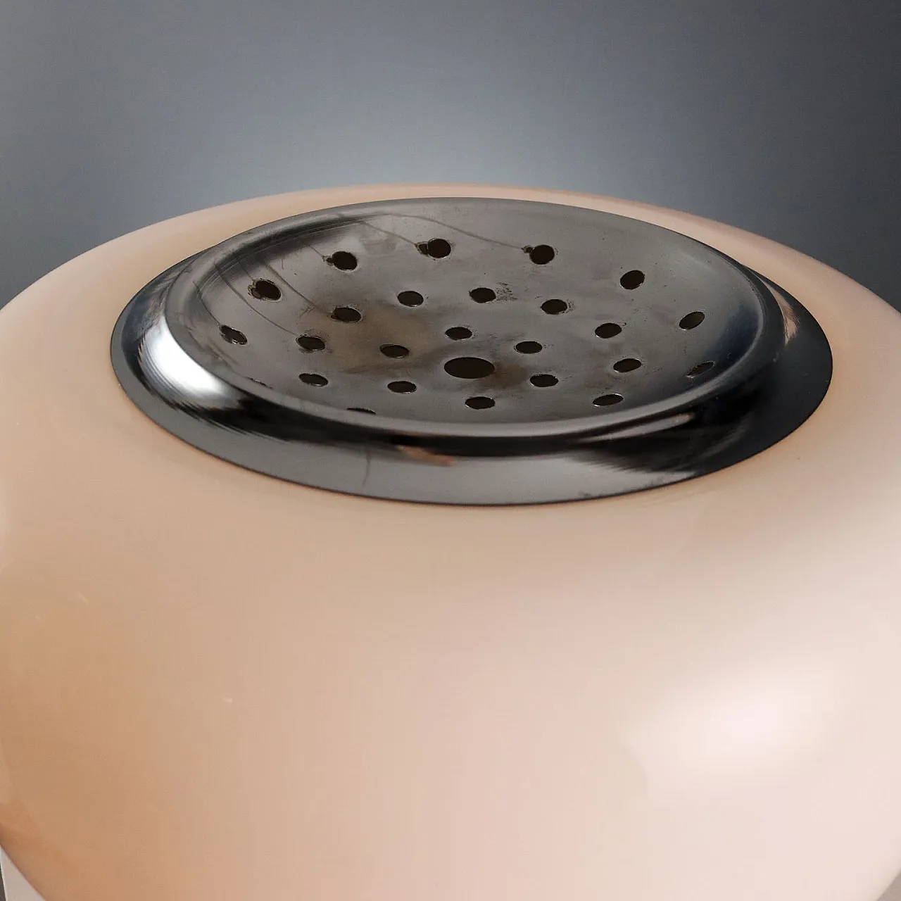 Table lamp in aluminium and glass, 1970s 5