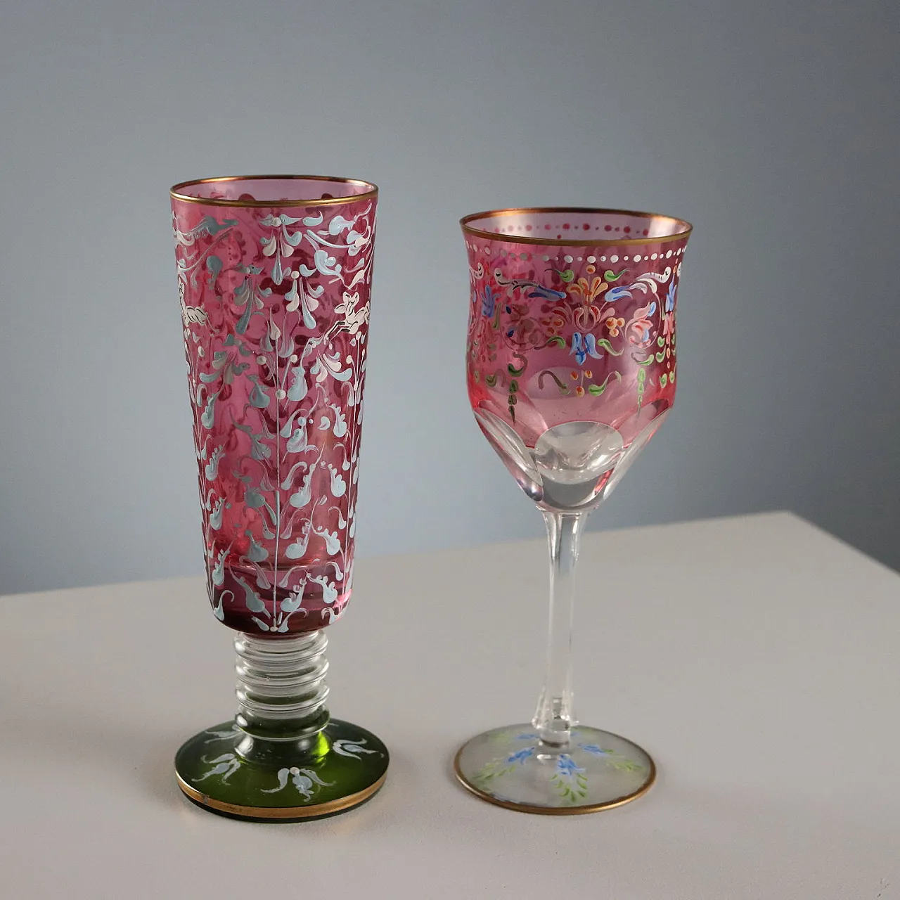 8 Glasses, 20th century 4