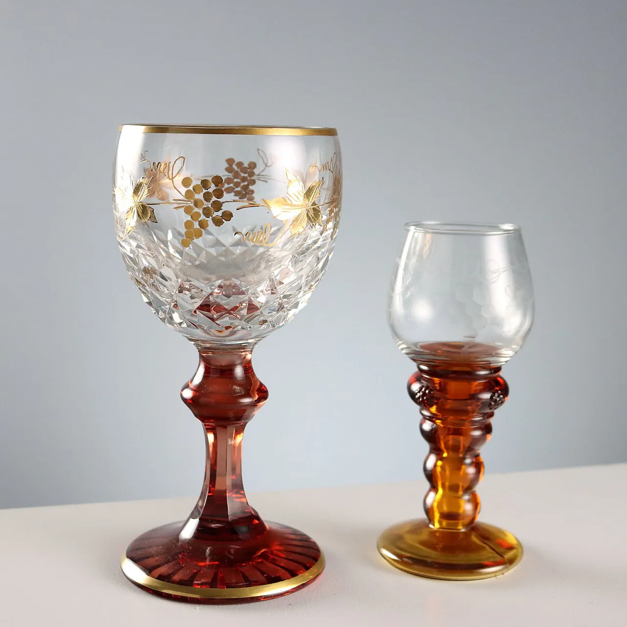 8 Glasses, 20th century 9