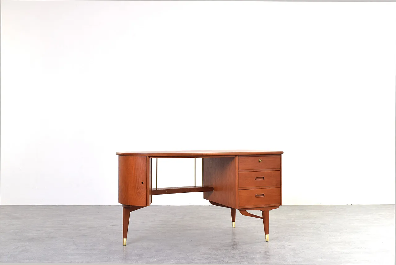 Scrivania Mid-Century in teak organico di Sola Møbler, anni '60. 1