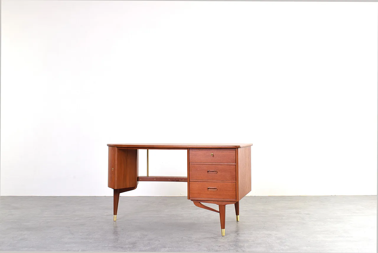 Scrivania Mid-Century in teak organico di Sola Møbler, anni '60. 2