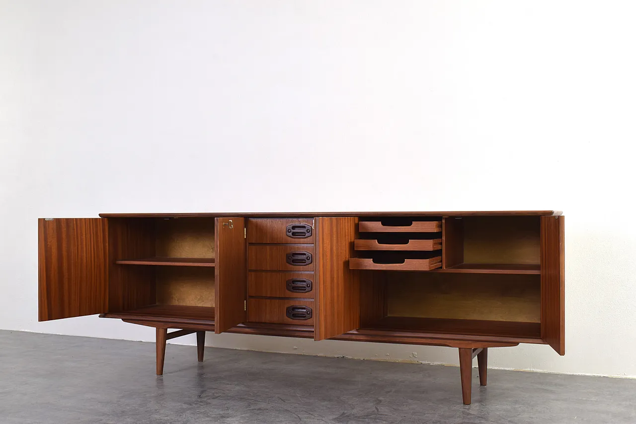 Credenza Mid-Century in teak, Danimarca, anni '60. 11