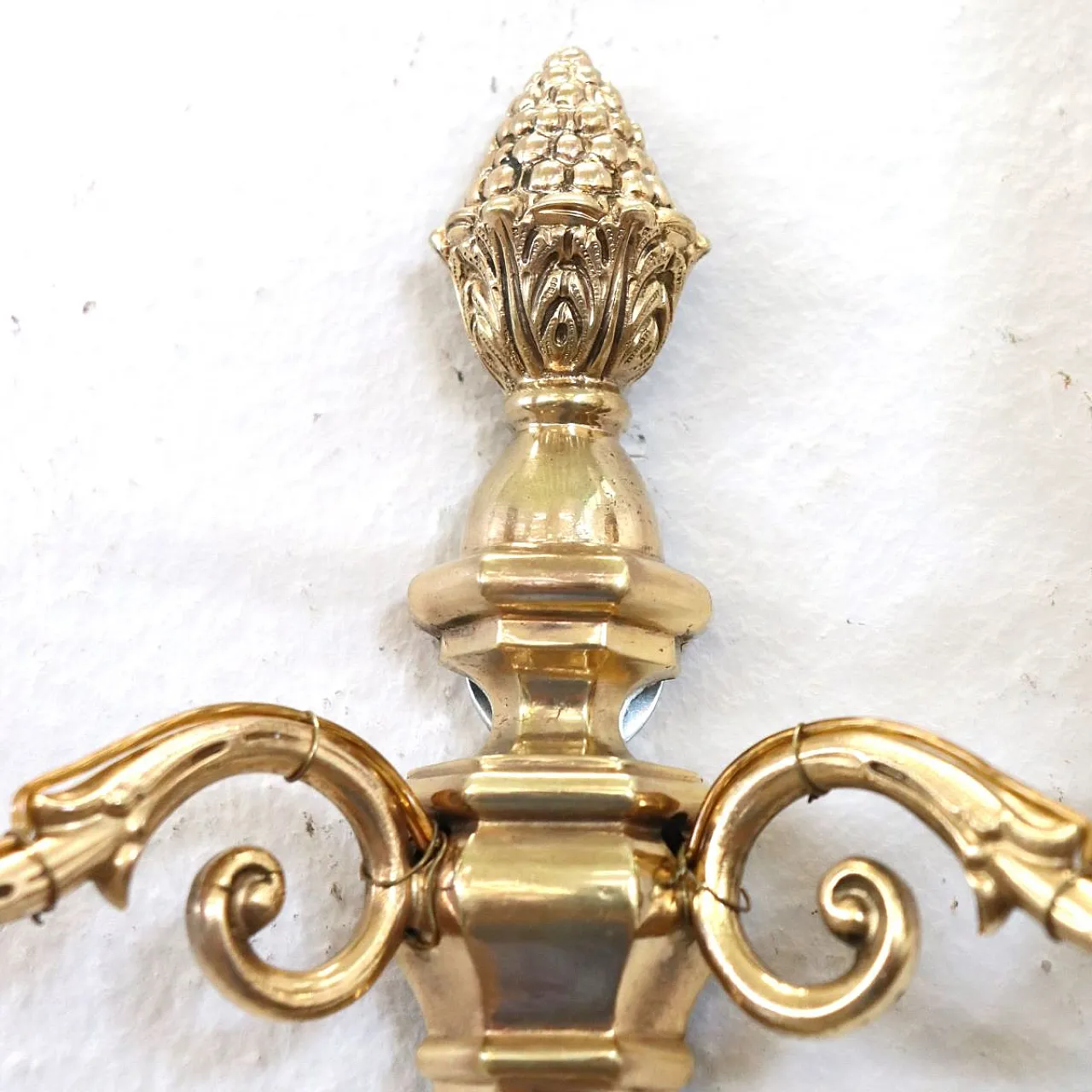 3 gilded brass appliques, 19th century 8