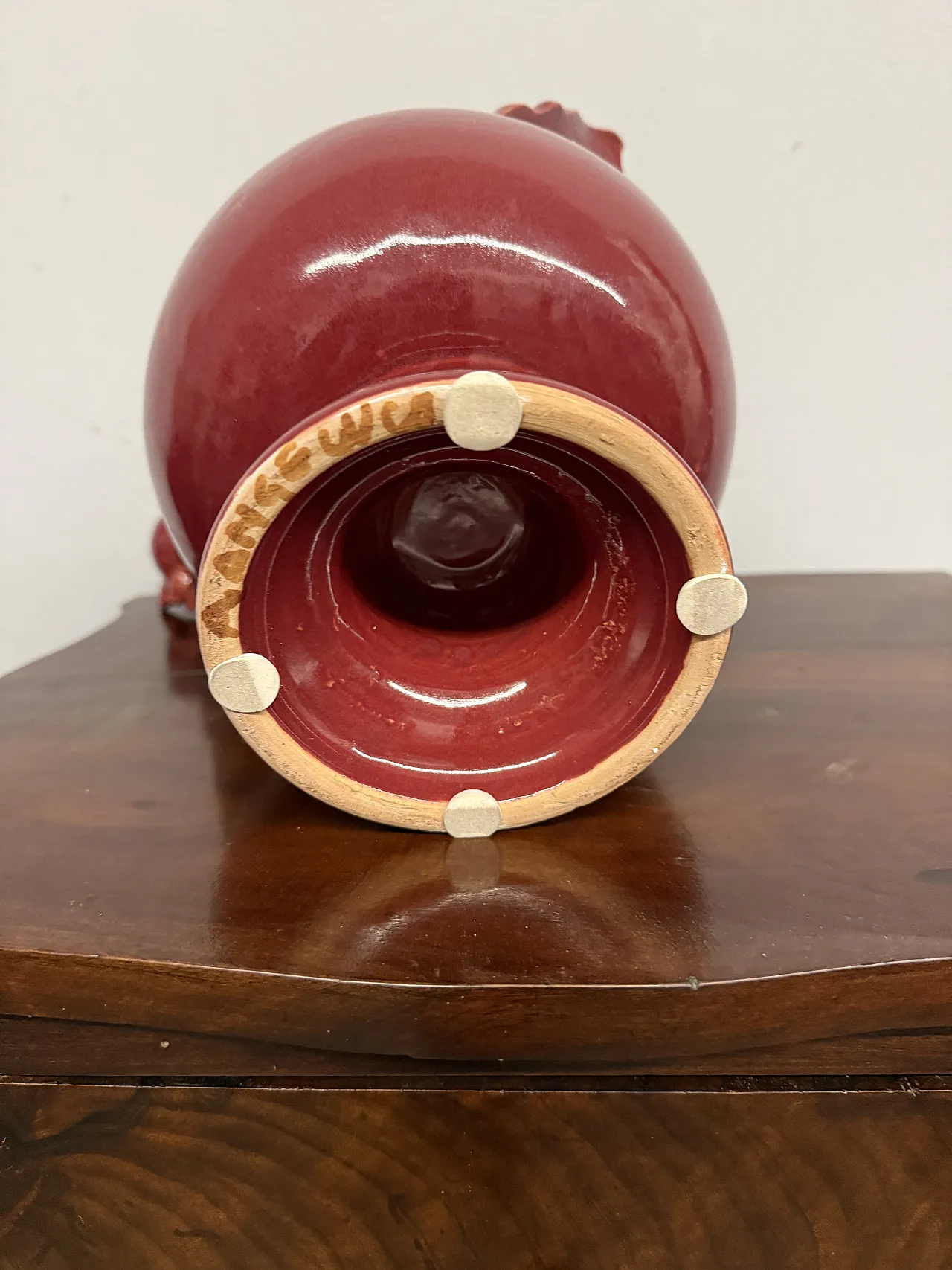 Contemporary red glazed rooster ceramic by Alessia Angelucci 7