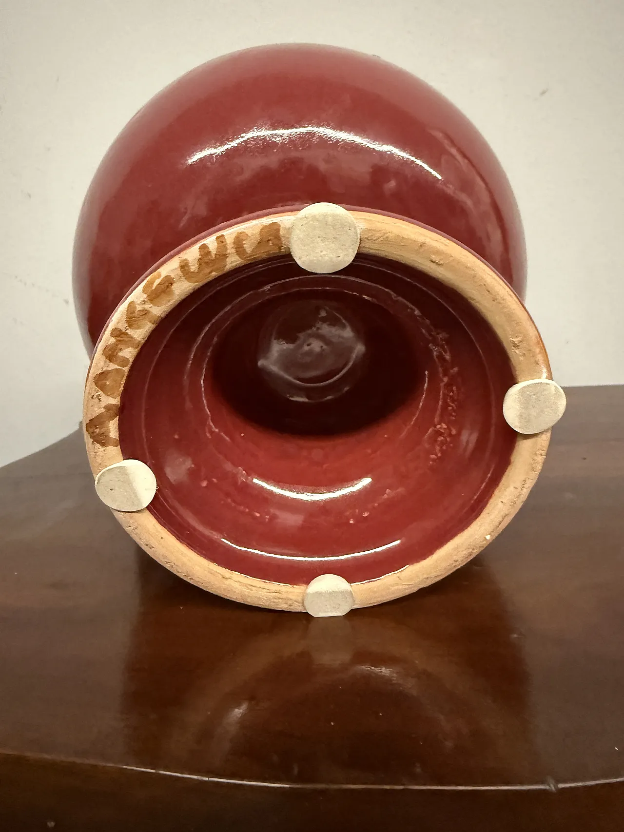 Contemporary red glazed rooster ceramic by Alessia Angelucci 8