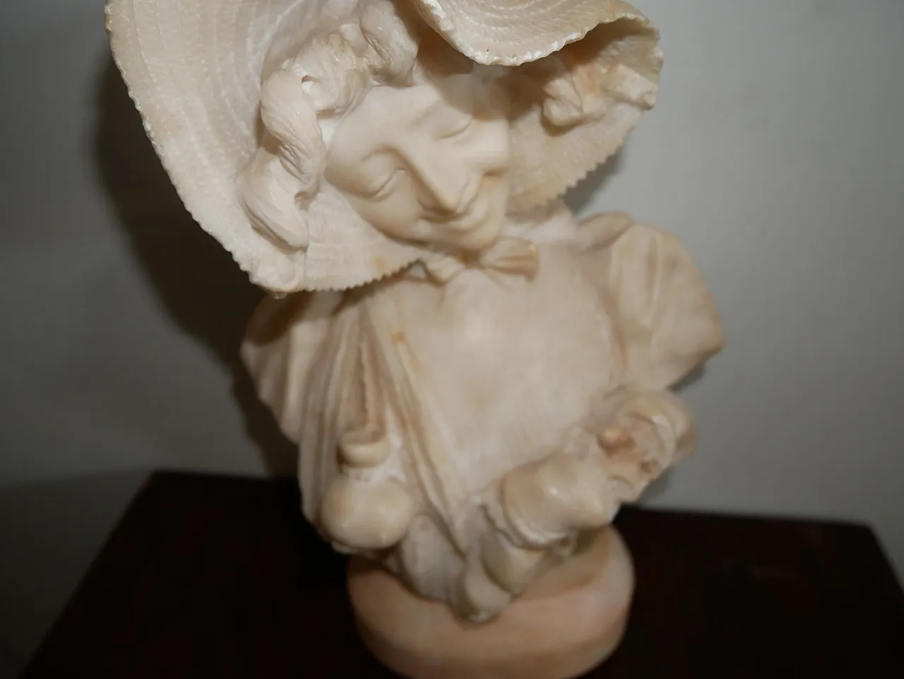 Marbke bust of a peasant girl, early 20th century 7
