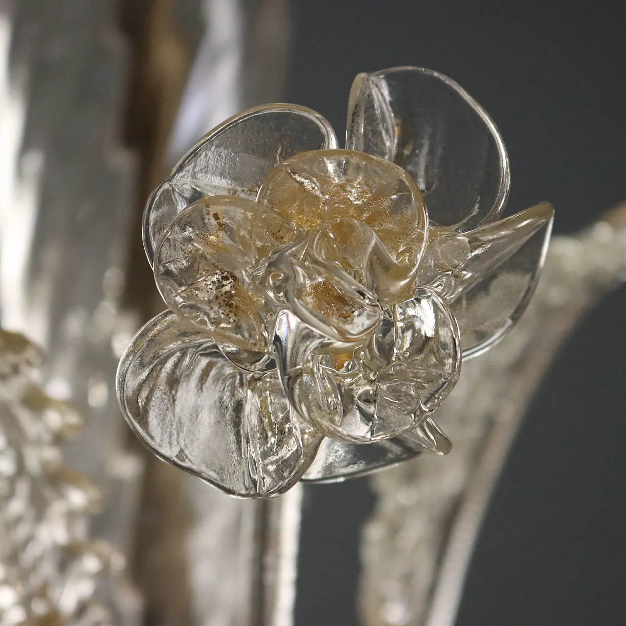 Chandelier in transparent blown glass and gilding, 20th century 6