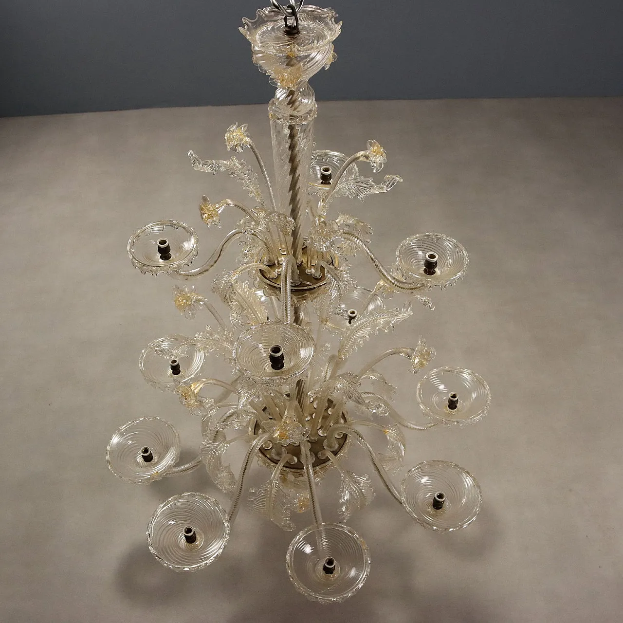 Chandelier in transparent blown glass and gilding, 20th century 10