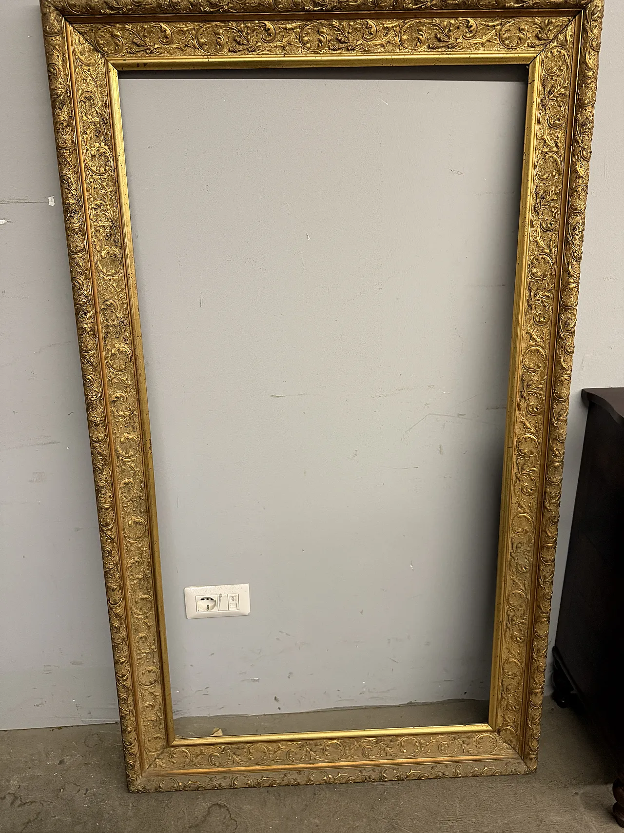 Frame in tablet and gold leaf,  19th century 2
