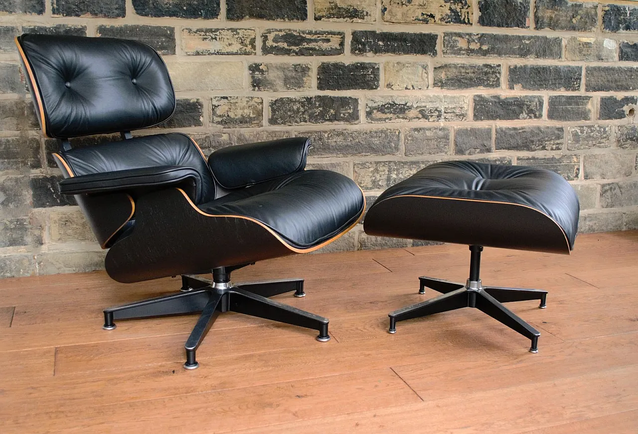 Lounge chair 670 di Eames per Herman Miller restaurata, anni 2000 2