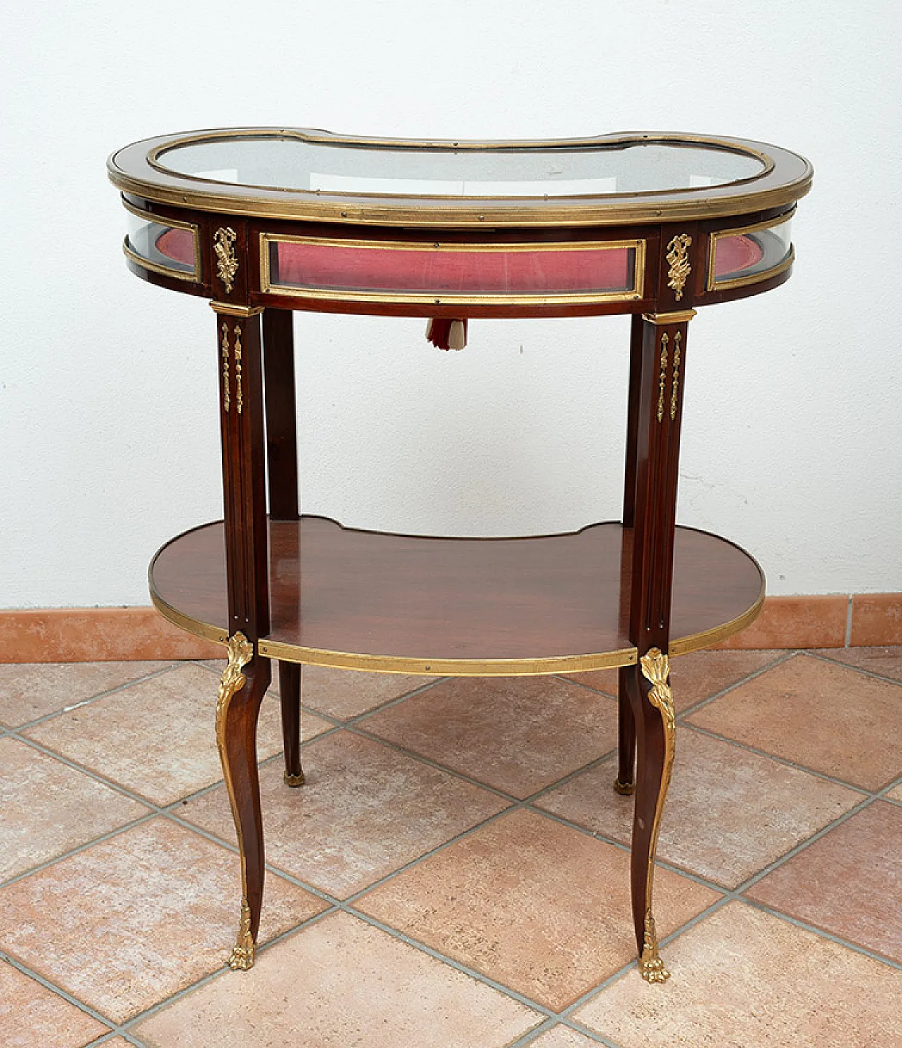 Showcase/Noticeboard Napoleon III in mahogany with inserts of bro elements 5