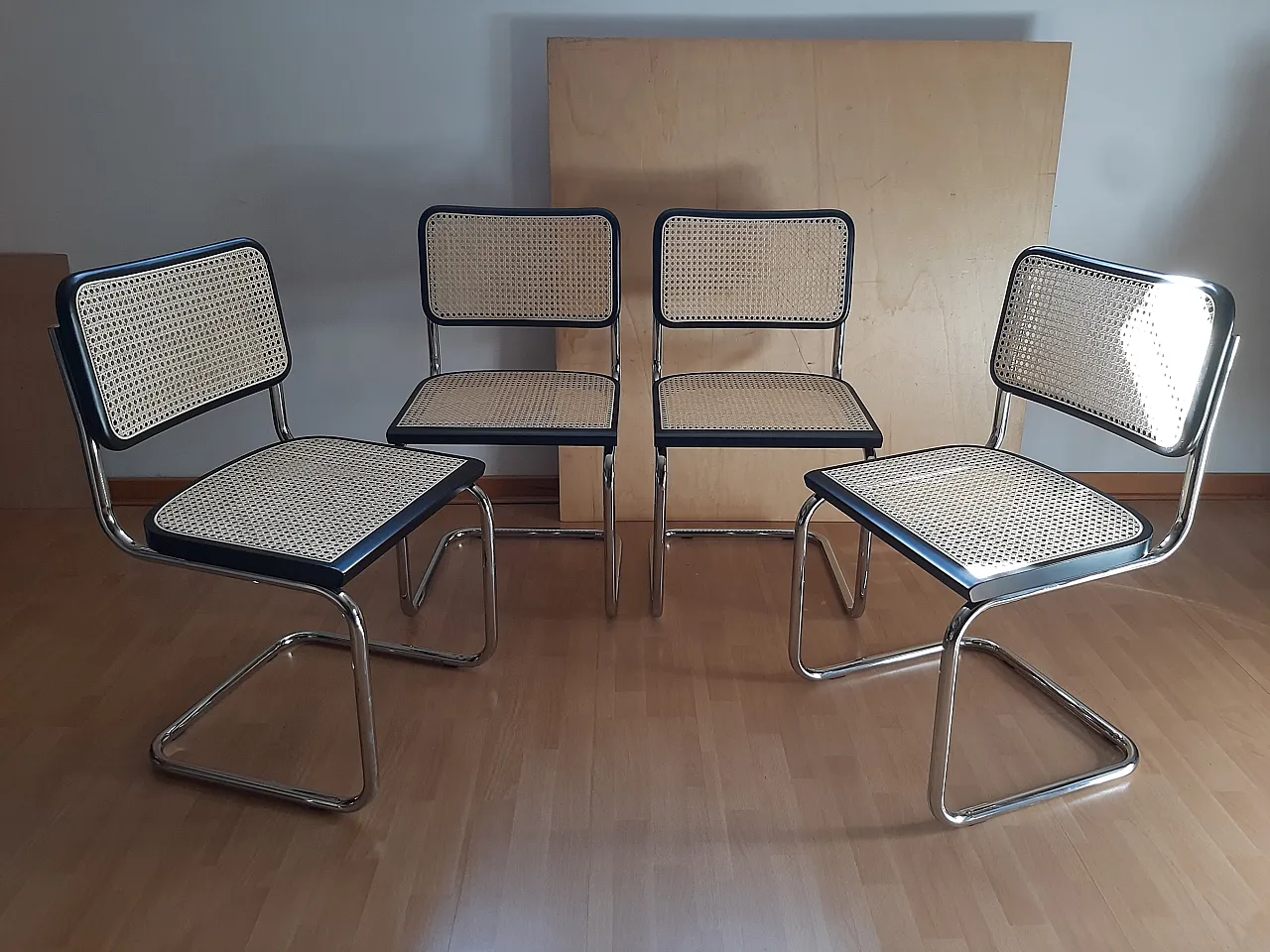 4 Sedie Ceca B32 in legno laccato nero di Mdf Italia, anni 2000 35