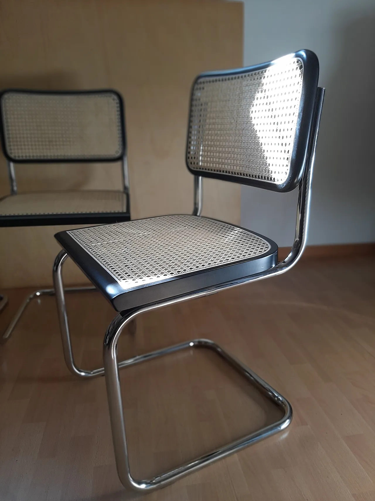 4 Sedie Ceca B32 in legno laccato nero di Mdf Italia, anni 2000 37