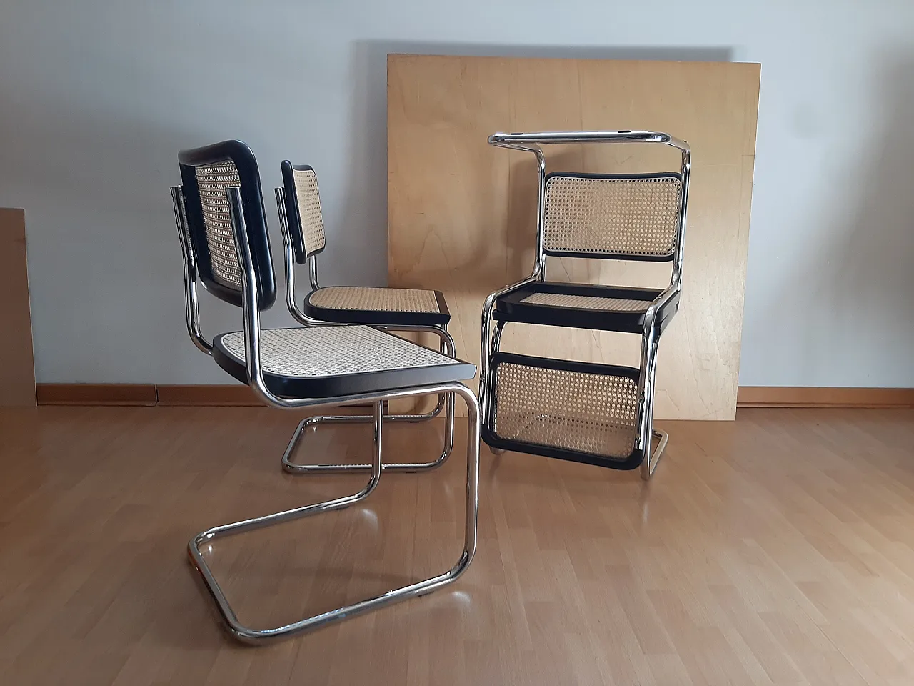 4 Sedie Ceca B32 in legno laccato nero di Mdf Italia, anni 2000 53