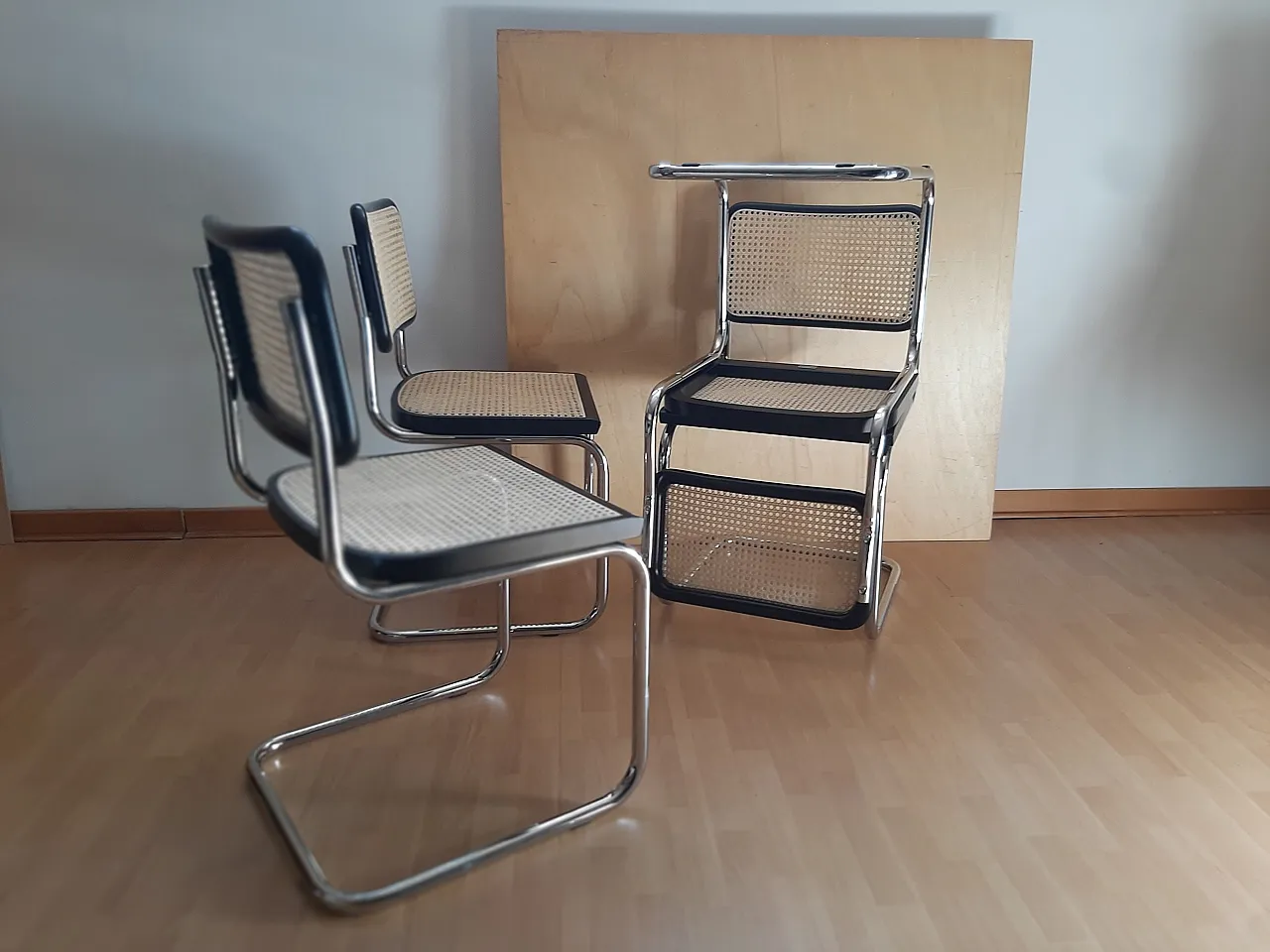 4 Sedie Ceca B32 in legno laccato nero di Mdf Italia, anni 2000 54
