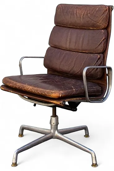 Soft Pad EA 219 chair by Charles & Ray Eames for Herman Miller, 1960s