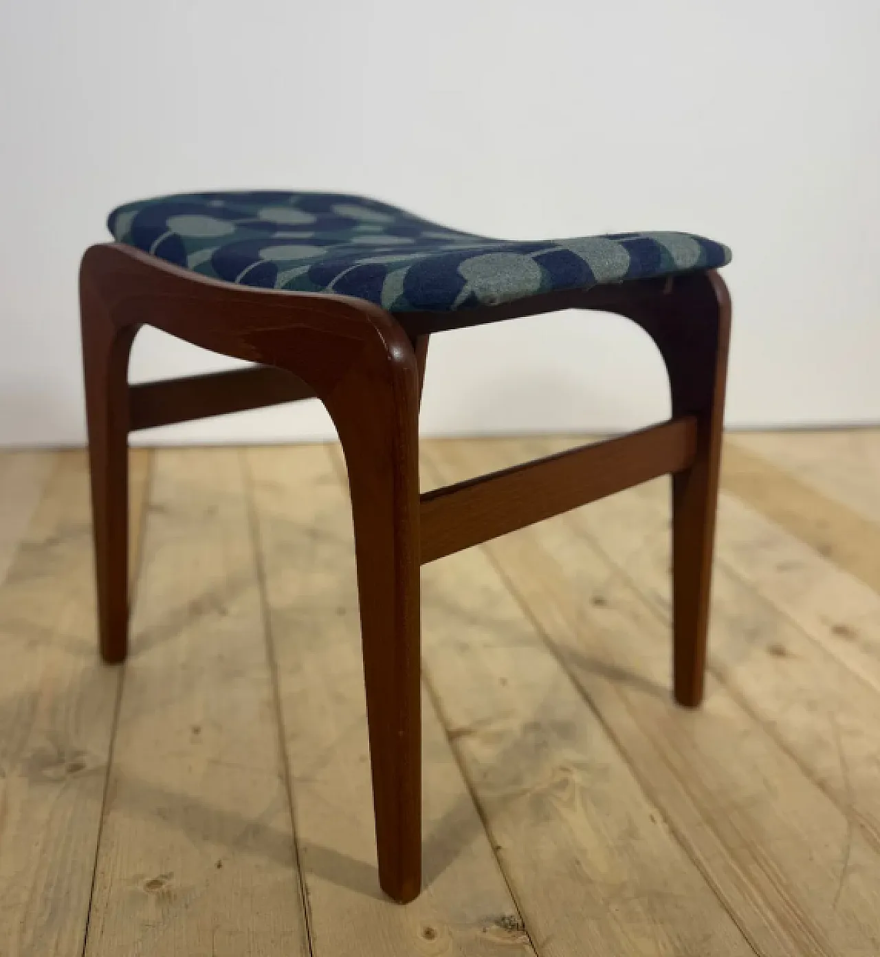 Poggiapiedi in teak, anni '60 5