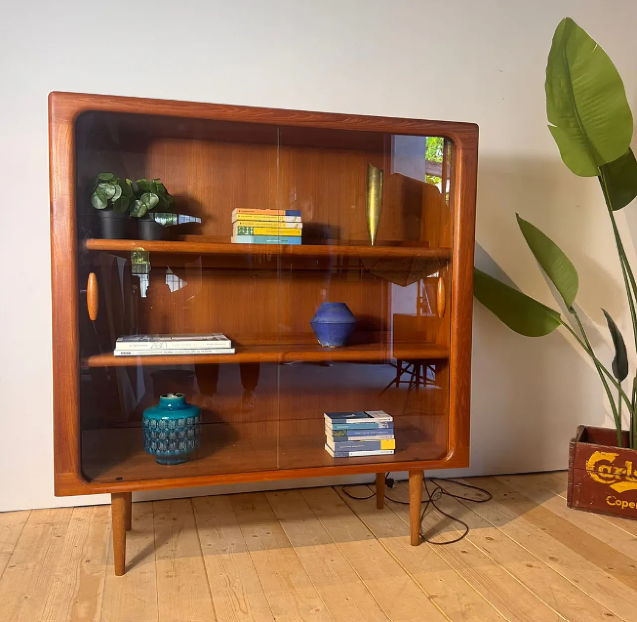 Libreria Dyrlund in teak, anni ’60 1
