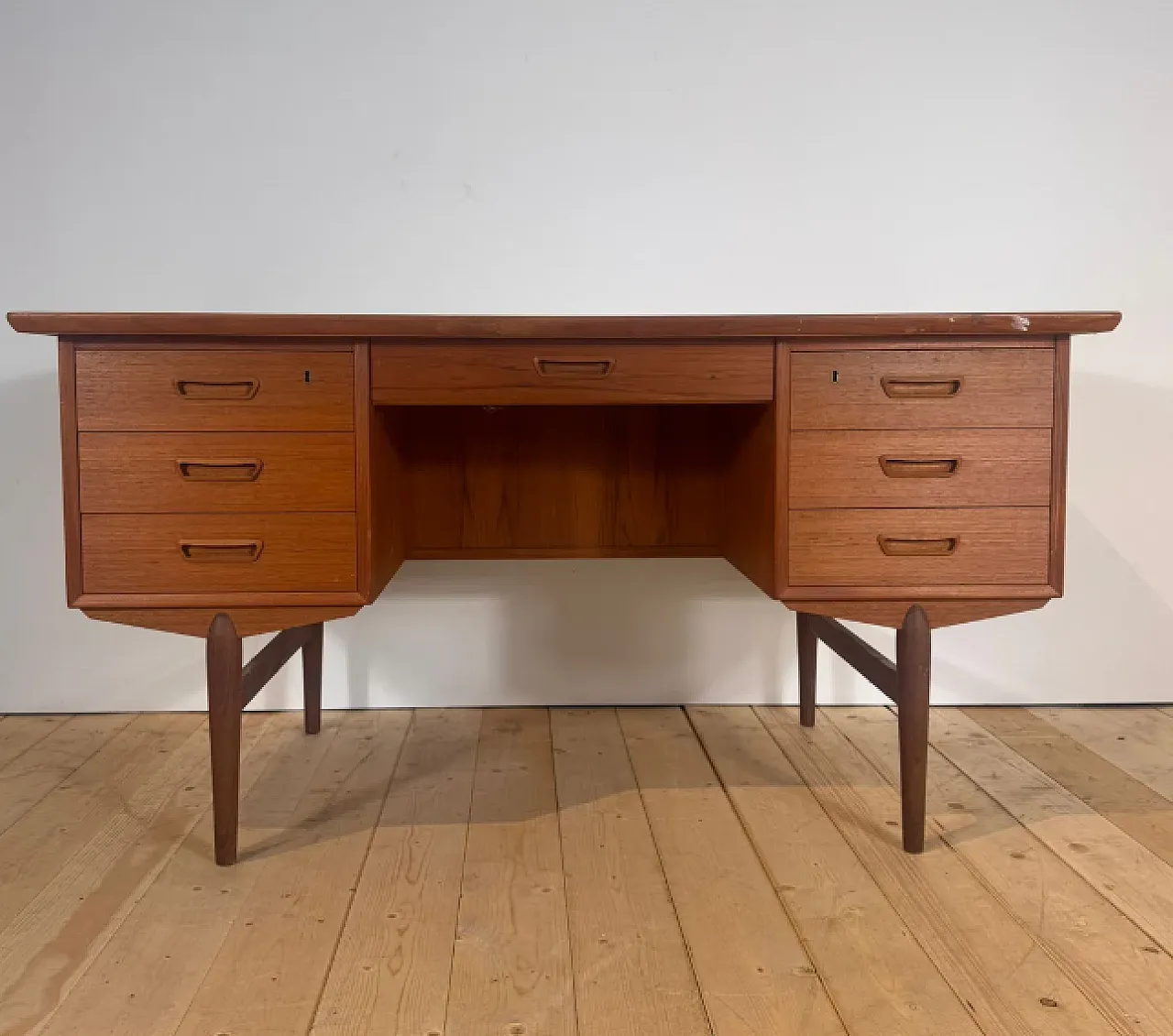 Scrittoio scandinavo in teak, anni ’60 5