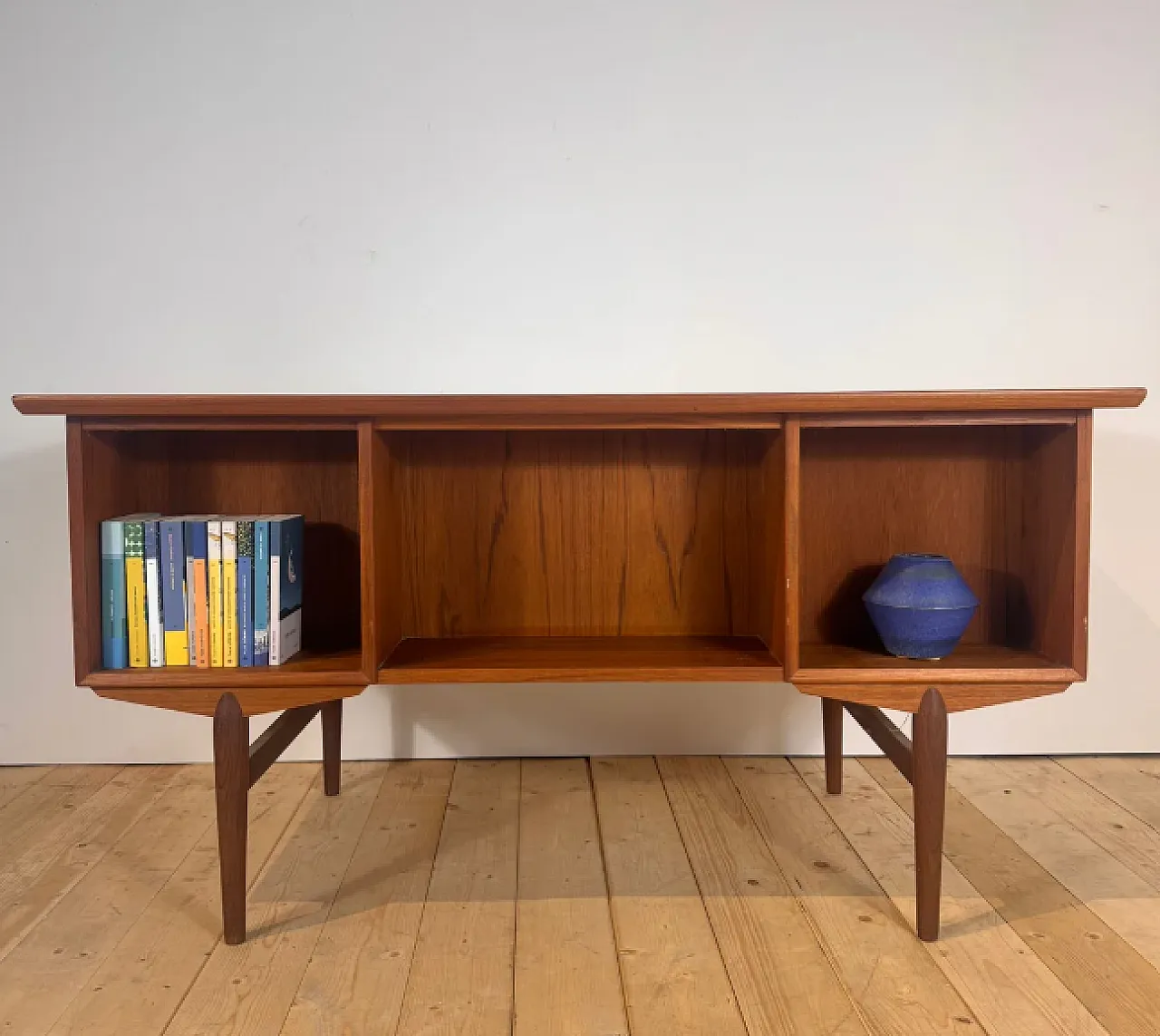 Scrittoio scandinavo in teak, anni ’60 7