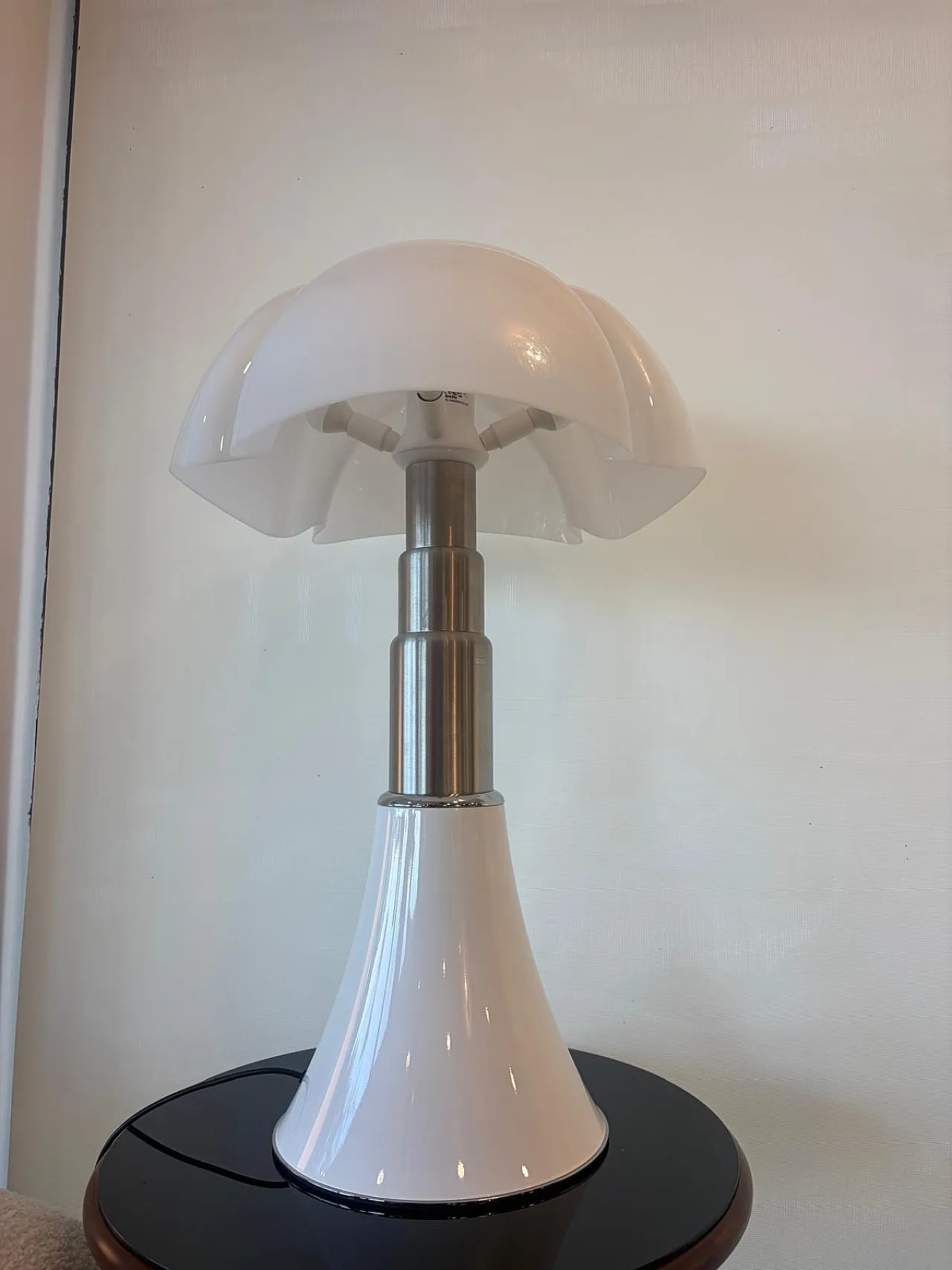 Bat Lamp 620 by Gae Aulenti for Martinelli Luce, 1960s 8