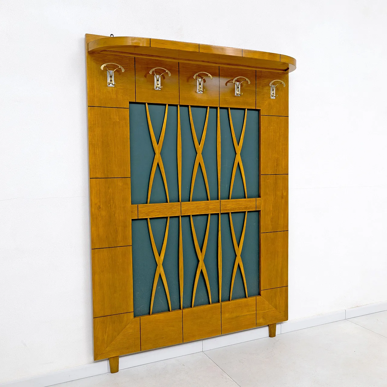 Appendiabiti Art Déco in acero nello stile di Paolo Buffa, anni '50 2