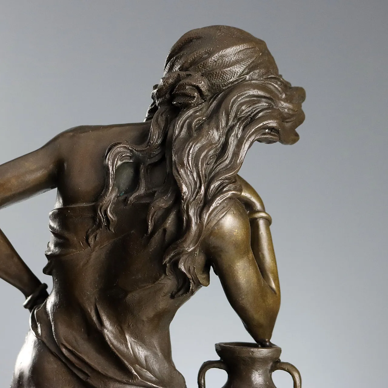 Female bronze figure by the Model of Emile Louis Picault, 20th century 9