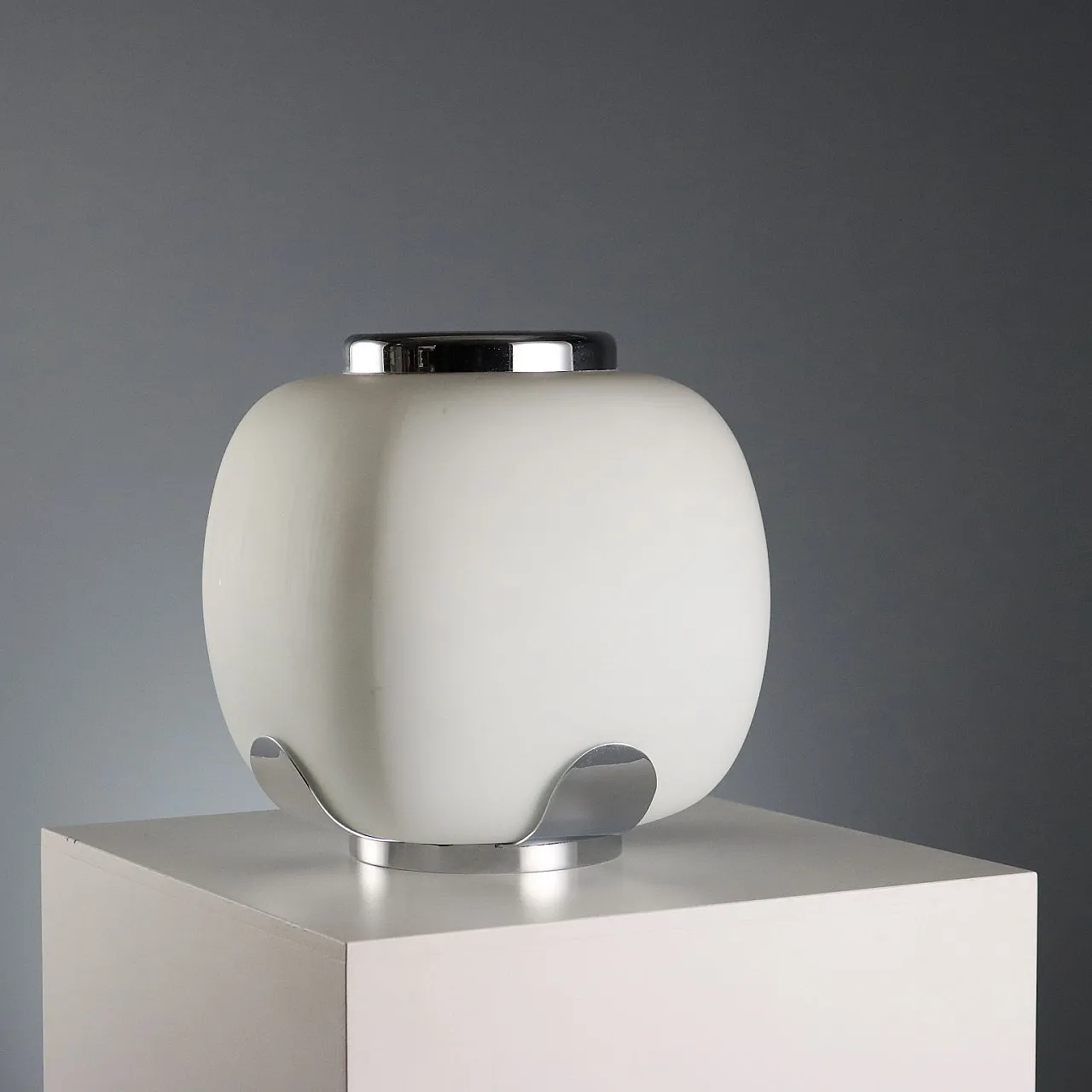 Flower holder lamp, 1960s 7