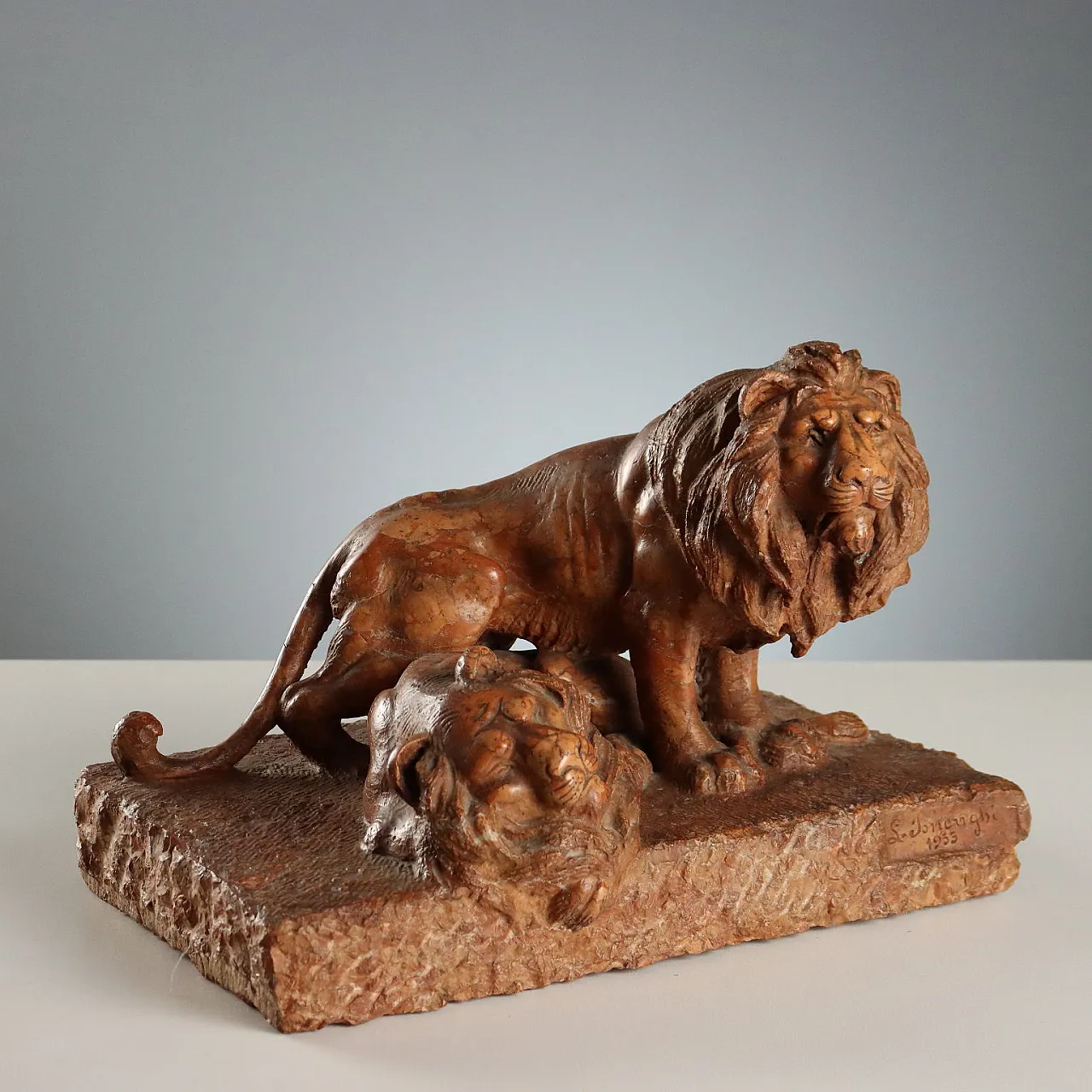 Lions sculpture in Verona red marble, 20th century 1